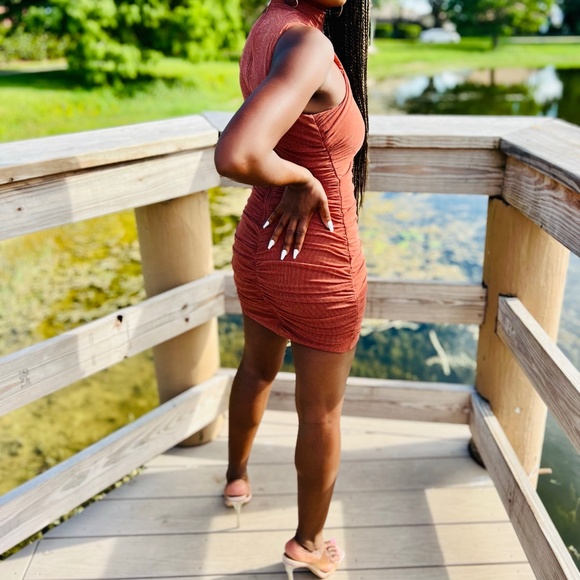 Ruched Cross Mini Bodycon Dress - Picture 1 of 4